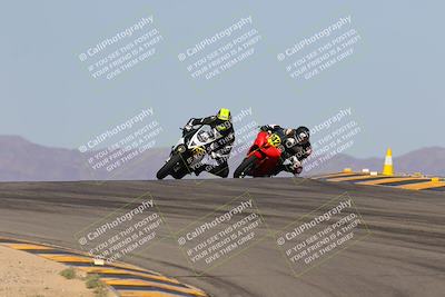 media/Oct-08-2023-CVMA (Sun) [[dbfe88ae3c]]/Race 3 Amateur Supersport Middleweight/